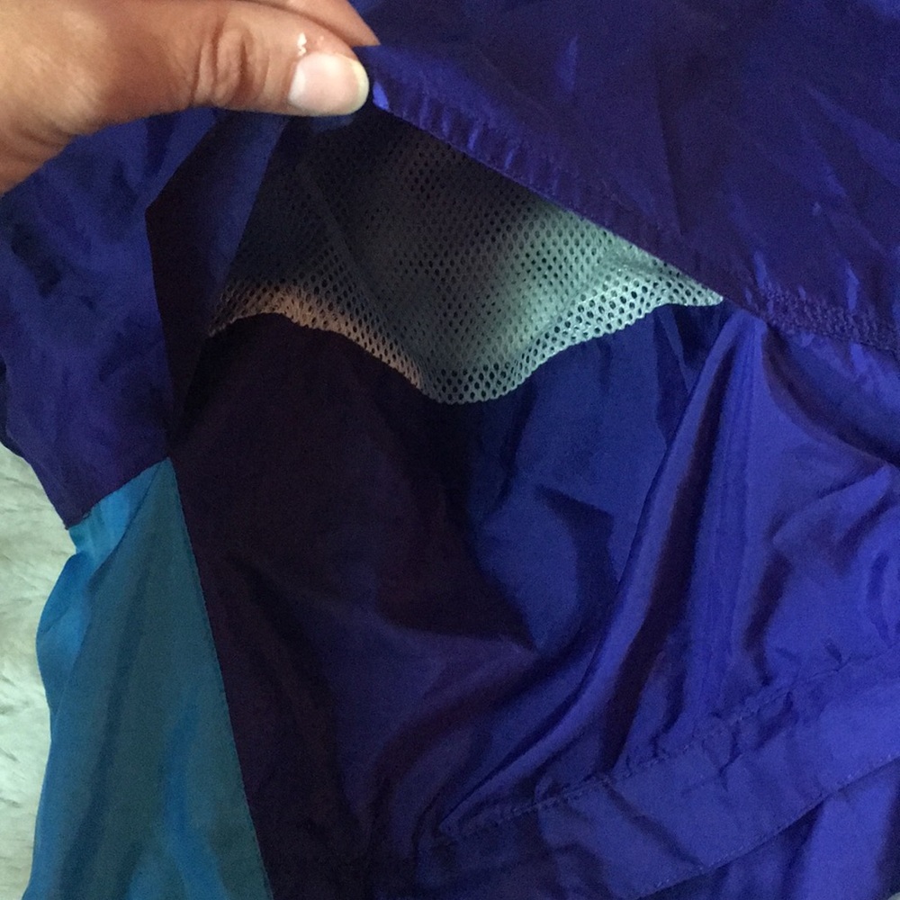 Multi Color Windbreaker - Picture 5 of 6